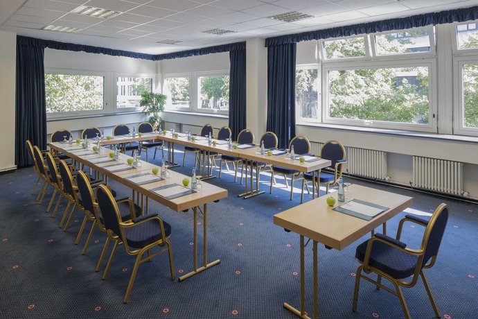 Imagen de los interiores del Hotel Hollywood Media. Foto 13