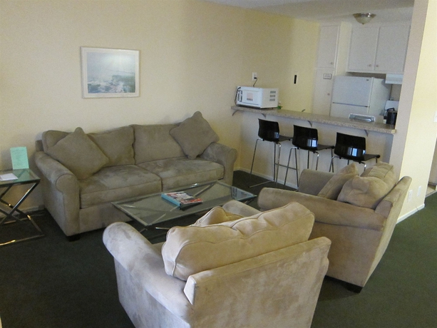 Imagen de los interiores del Hotel Hollywood Orchid Suites. Foto 10