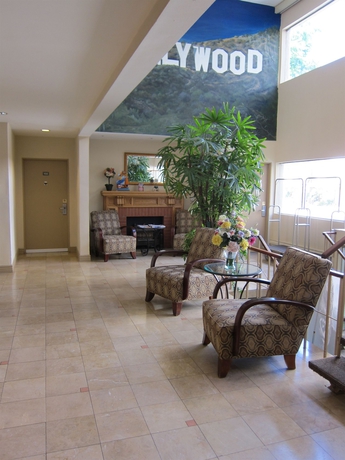 Imagen de los interiores del Hotel Hollywood Orchid Suites. Foto 11