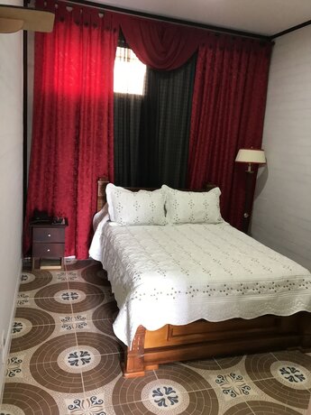 Imagen general del Hotel Hollywood Paradise. Foto 8