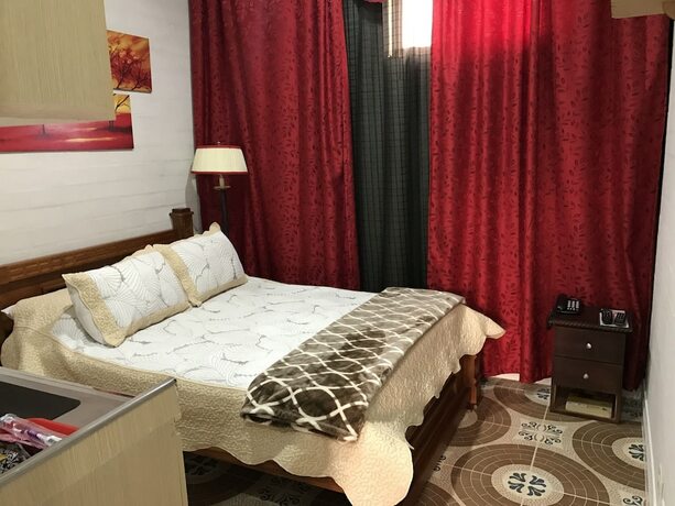 Imagen general del Hotel Hollywood Paradise. Foto 9