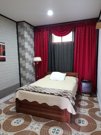 Imagen de la habitación del Hotel Hollywood Paradise. Foto 20