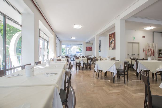 Imagen del bar/restaurante del Hotel Hollywood, Riccione. Foto 2
