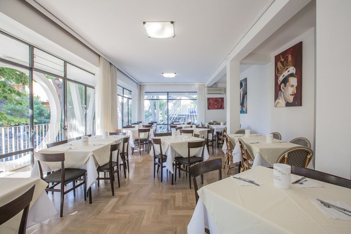 Imagen del bar/restaurante del Hotel Hollywood, Riccione. Foto 4