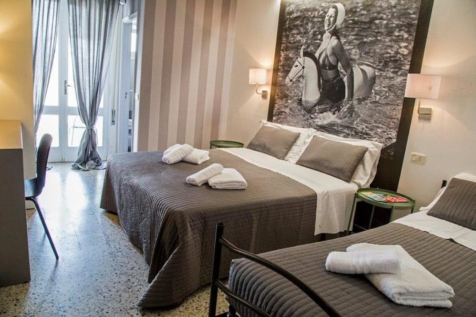Imagen de la habitación del Hotel Hollywood, Riccione. Foto 18