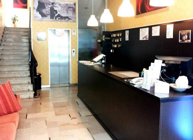 Imagen de los interiores del Hotel Hollywood, Rimini. Foto 18