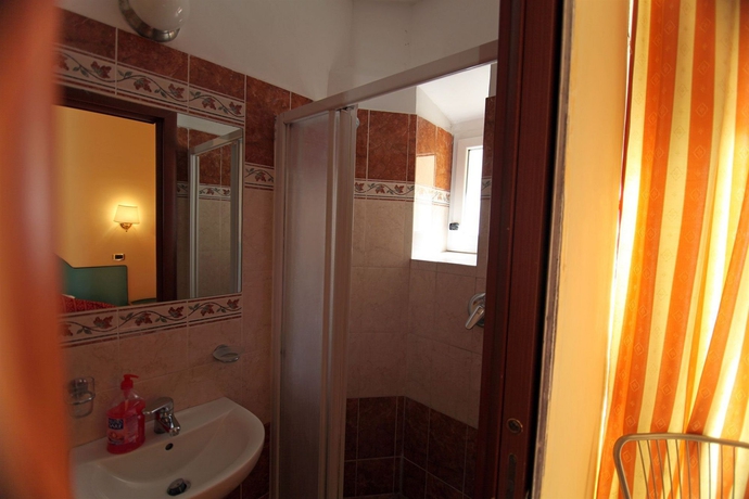Imagen de la habitación del Hotel Hollywood Roma. Foto 5