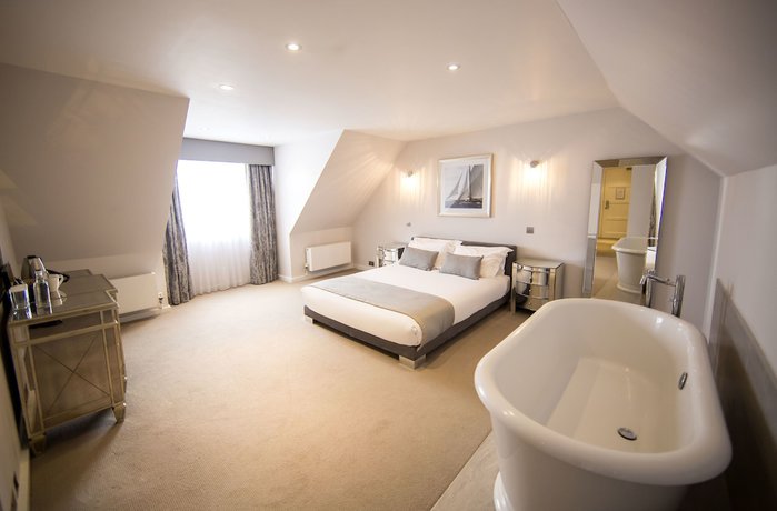 Imagen de la habitación del Hotel Holm House. Foto 7