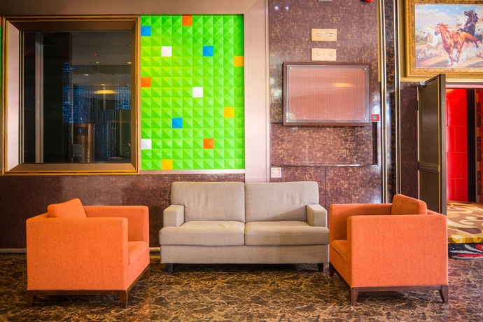 Imagen de los interiores del Hotel Holmes. Foto 19