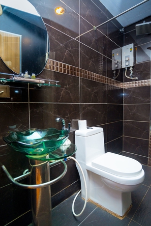 Imagen de la habitación del Hotel Holmes. Foto 4