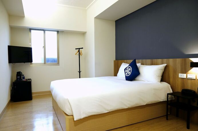 Imagen de la habitación del Hotel Holo. Foto 26