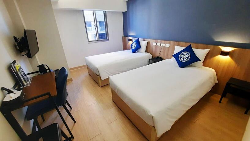 Imagen de la habitación del Hotel Holo. Foto 27