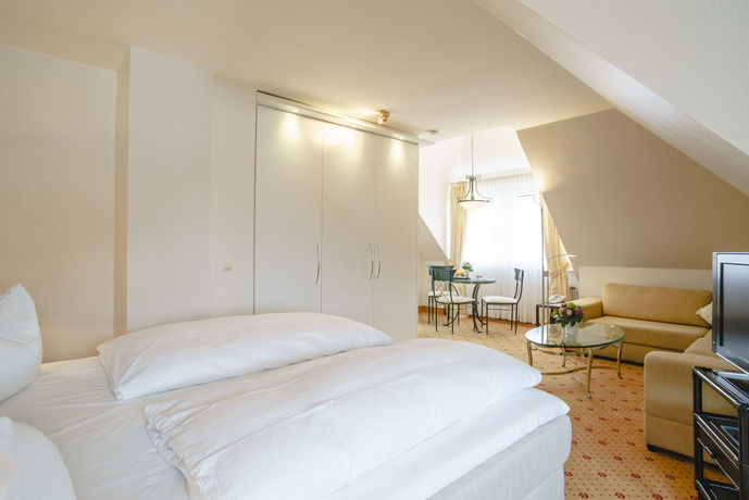 Imagen de la habitación del Hotel Holsteiner Hof. Foto 9