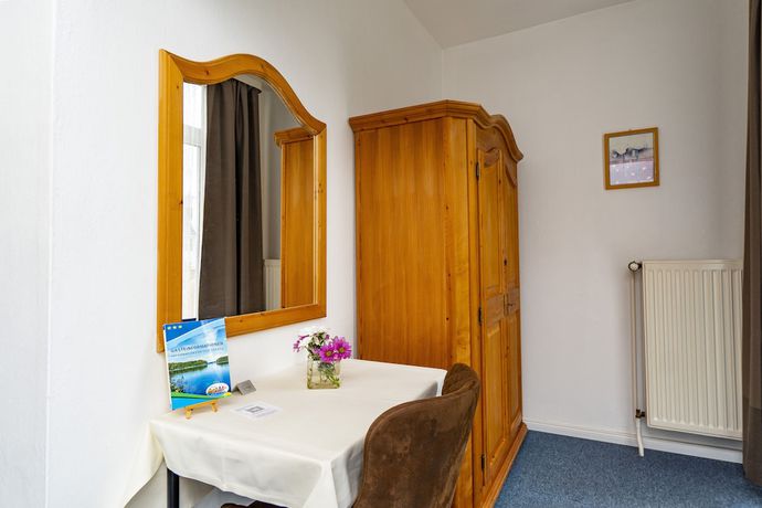 Imagen de la habitación del Hotel Holsteinische Schweiz. Foto 13