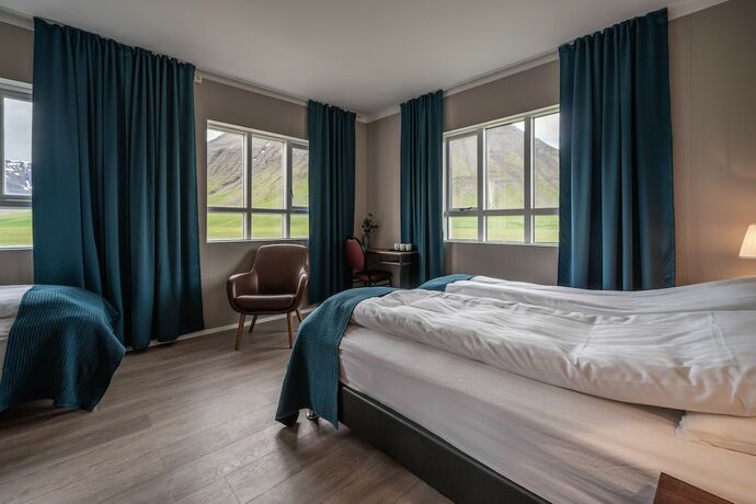 Imagen general del Hotel Holt Inn. Foto 3