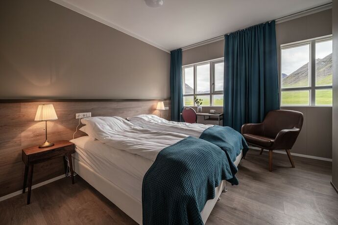 Imagen general del Hotel Holt Inn. Foto 10