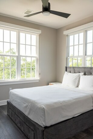 Imagen de la habitación del Hotel Holy Angels Bywater And Residences. Foto 18