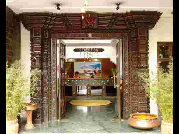 Imagen de los interiores del Hotel Holy Himalaya. Foto 9