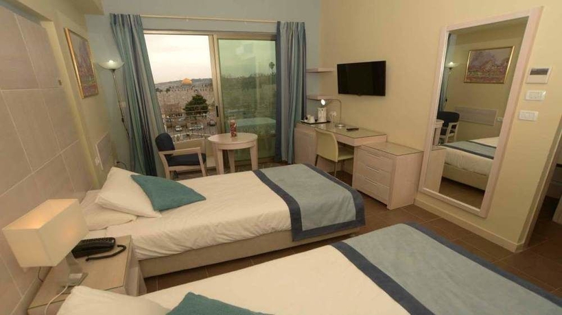 Imagen de la habitación del Hotel Holy Land. Foto 12