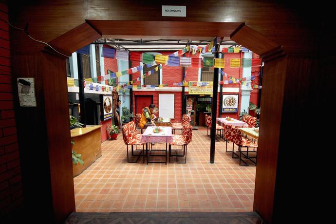 Imagen del bar/restaurante del Hotel Holy Lodge, Katmandu. Foto 3