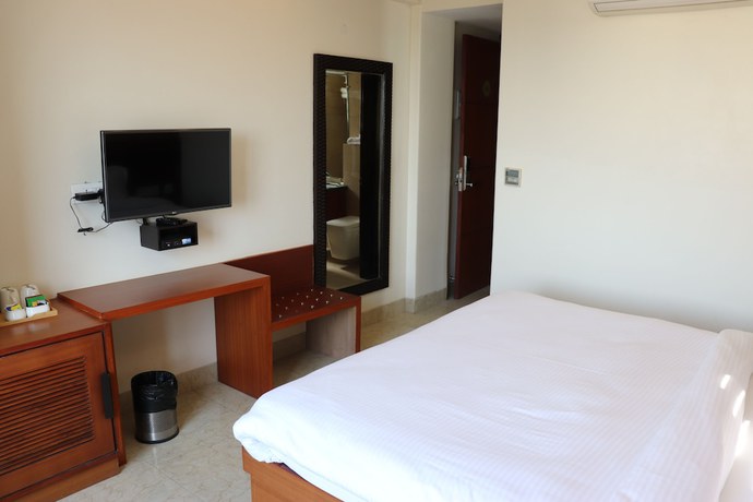 Imagen de la habitación del Hotel Holy River. Foto 5