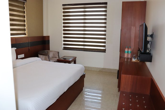 Imagen de la habitación del Hotel Holy River. Foto 10