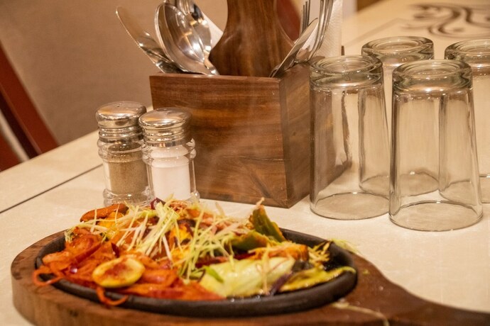 Imagen del bar/restaurante del Hotel Holy Shivana Boutique Rishikesh. Foto 3