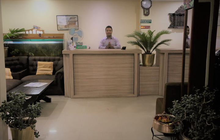 Imagen de los interiores del Hotel Holy Temple Tree and Chautari Cafe. Foto 15
