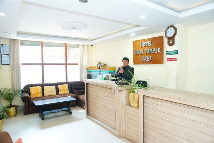 Imagen de los interiores del Hotel Holy Temple Tree and Chautari Cafe. Foto 16