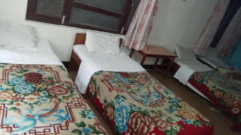 Imagen de la habitación del Hotel Holyland Guest House. Foto 8
