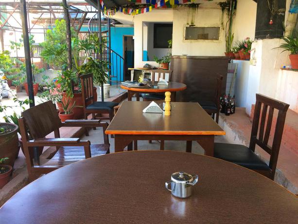 Imagen del bar/restaurante del Hotel Holyland Guest House. Foto 3