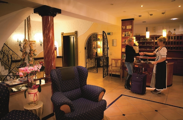 Imagen de los interiores del Hotel Holzschuh's Schwarzwaldhotel. Foto 17