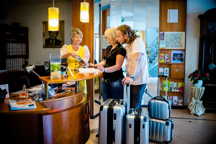 Imagen de los interiores del Hotel Holzschuh's Schwarzwaldhotel. Foto 19