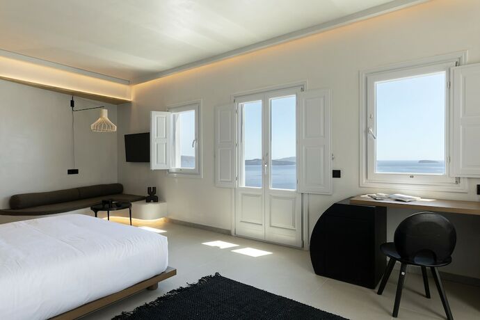 Imagen de la habitación del Hotel Hom Santorini. Foto 20