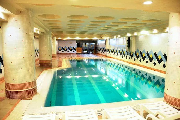 Imagen de la piscina del Hotel Homa 2. Foto 7