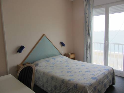 Imagen de la habitación del Hotel Homard Bleu. Foto 10