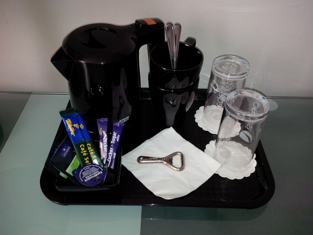 Imagen de la habitación del Hotel Homaris The Corner. Foto 5