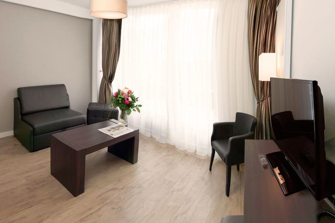 Imagen de la habitación del Hotel Homaris West Side. Foto 7