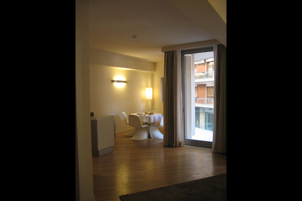 Imagen de los interiores del Hotel Home 15 Residence. Foto 10