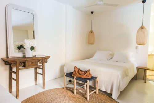 Imagen de la habitación del Hotel Home Arcachon. Foto 5