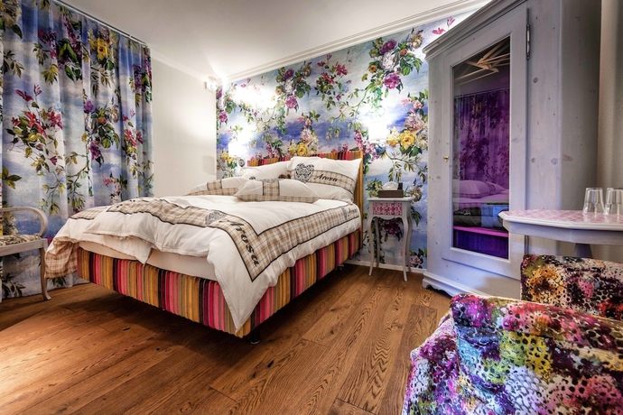 Imagen de la habitación del Hotel Home Arosa. Foto 18