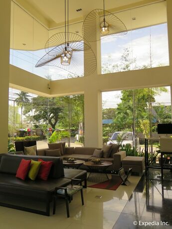 Imagen general del Hotel Home Crest. Foto 6