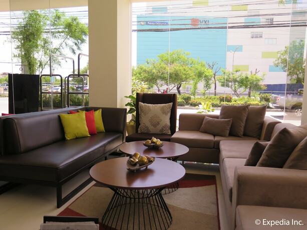 Imagen general del Hotel Home Crest. Foto 14
