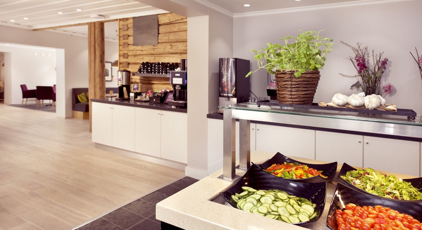 Imagen del bar/restaurante del Hotel Home Hammer. Foto 6