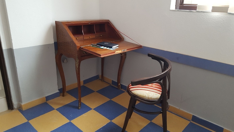 Imagen de la habitación del Hotel Home Hostel. Foto 15