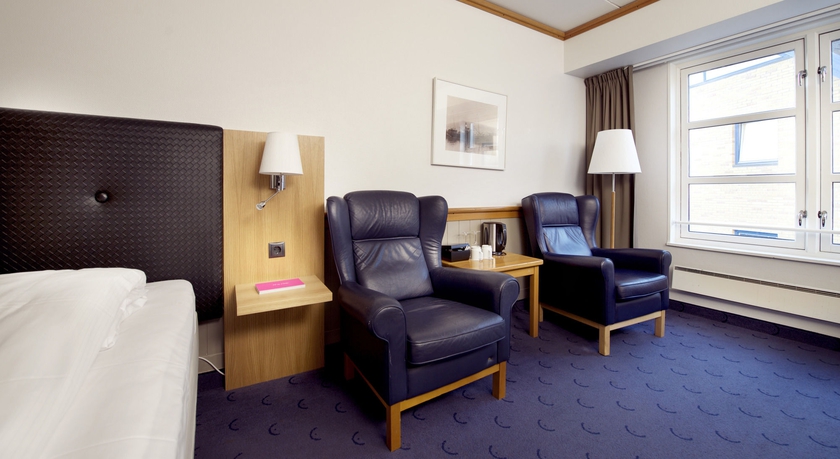 Imagen de la habitación del Hotel Home Hotel With. Foto 4