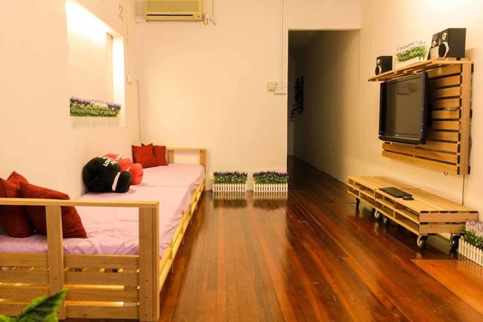 Imagen de los interiores del Hotel Home In the Garden. Foto 16