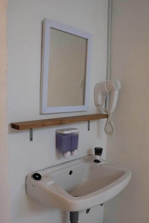 Imagen de los interiores del Hotel Home In the Garden. Foto 20