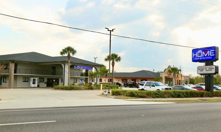Imagen del bar/restaurante del Hotel Home Inn And Suites Orlando-apopka. Foto 5