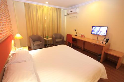 Imagen de la habitación del Hotel Home Inn Bengbu Huaihe Road Department Store. Foto 8